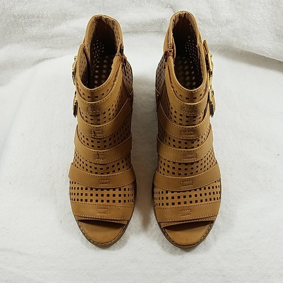 Mountain Sole NEW Peep-toe Bootie Size 7.5 - Picture 4 of 8